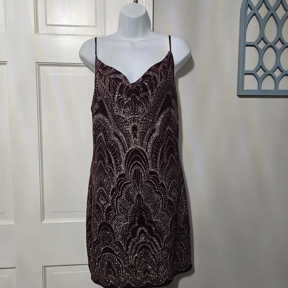 Jump Burgundy and Gold Patterned Dress - Picture 1 of 4